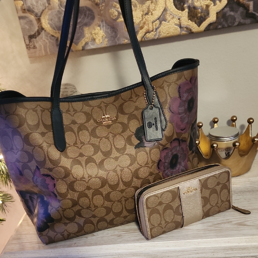 Coach Brown and Purple Floral Tote Bag W/Wallet